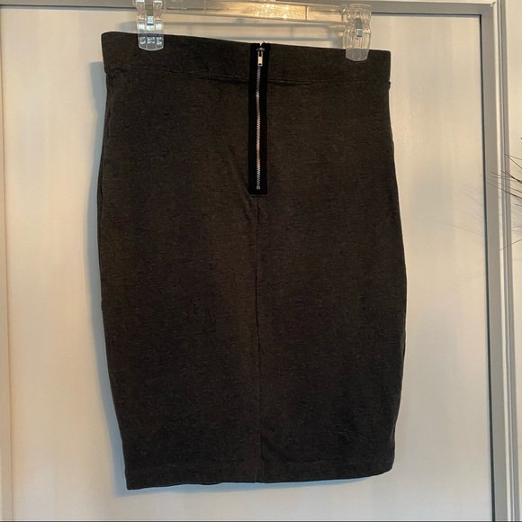 Pencil Skirt - Picture 5 of 6